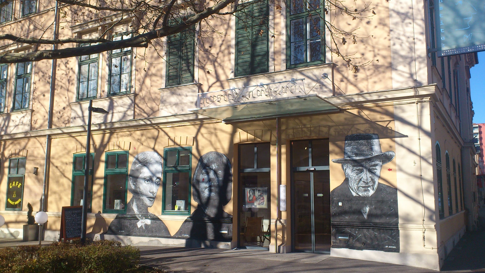 Robert Musil Museum in der Bahnhofstraße von Außen